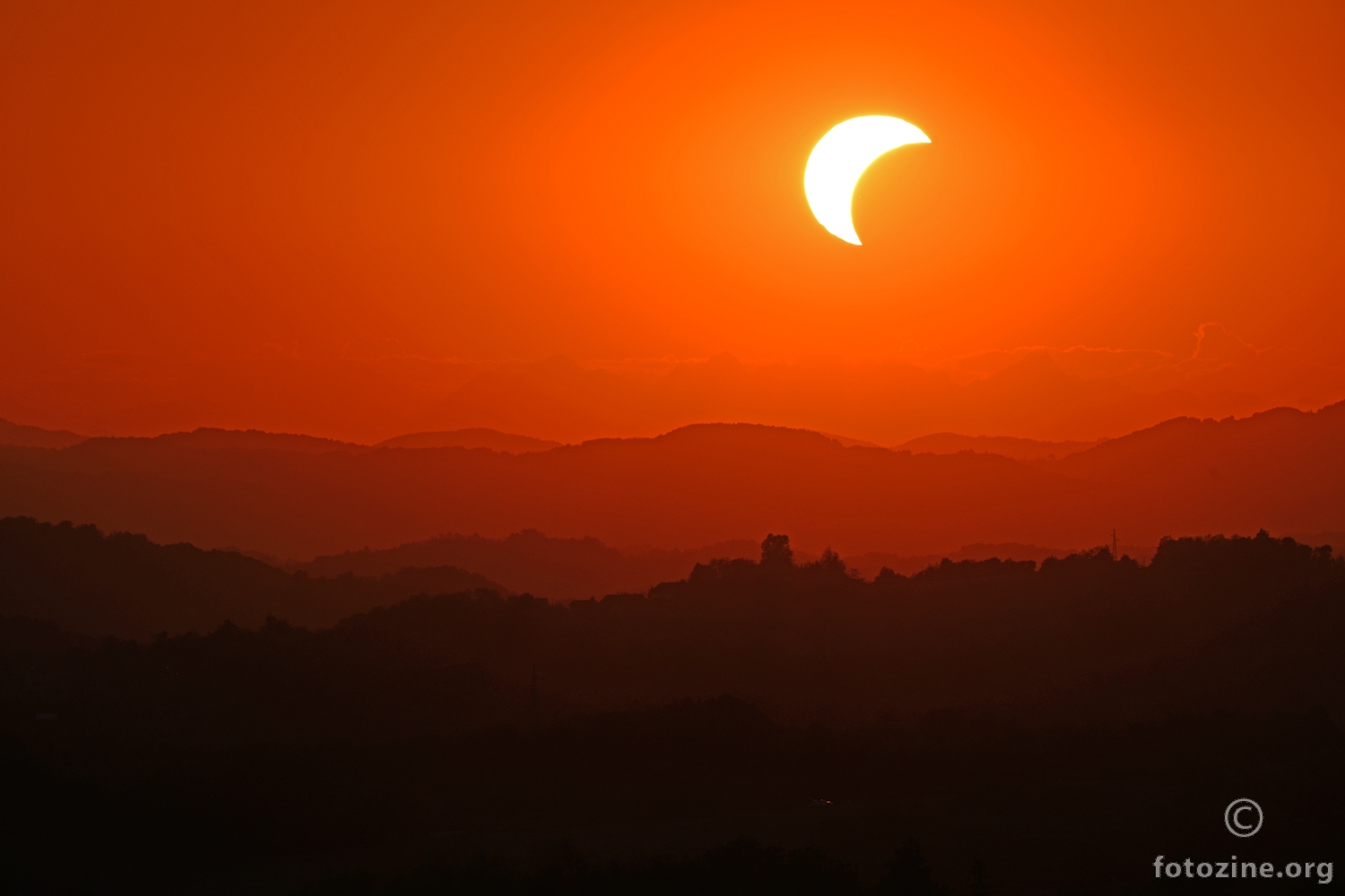 Pomrčina Sunca 12.8.2026.