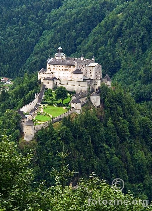Dvorac Hohenwerfen 1