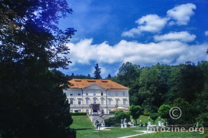 Dvorac Tivoli, Ljubljana