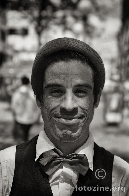 Emilio Alcantara,umjetnik novog cirkusa iz Venezuele.