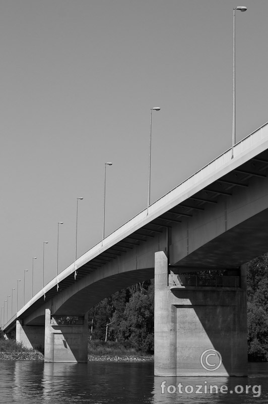 Most preko rijeke Drava