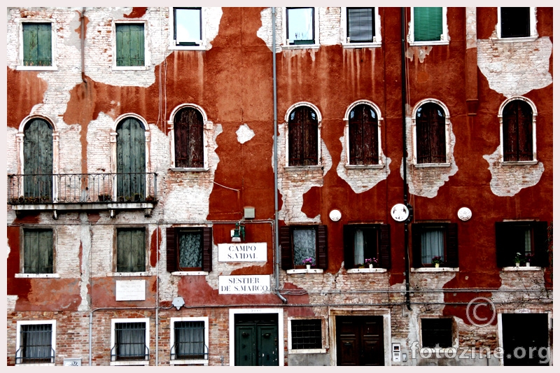 zgrada-venezia
