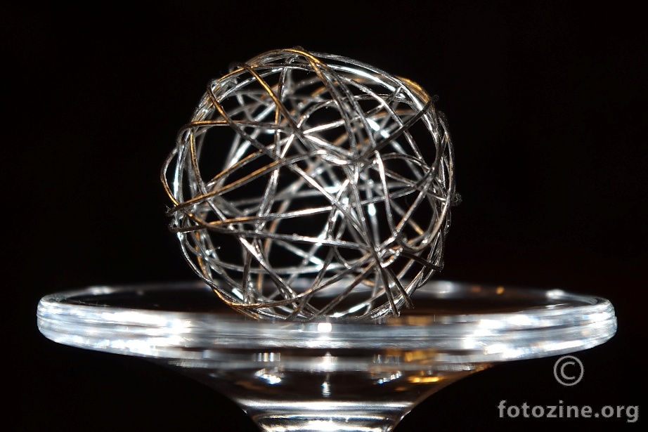 Wire ball