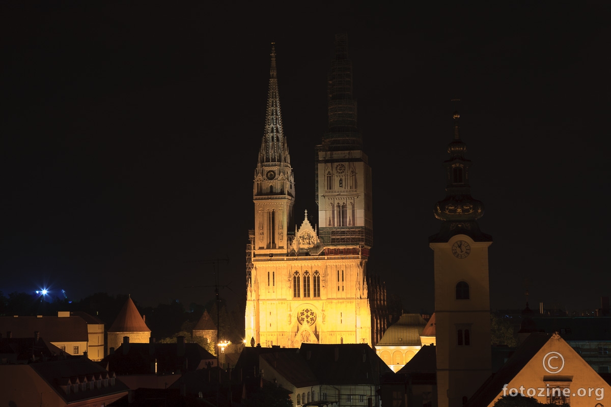 Katedrala noću