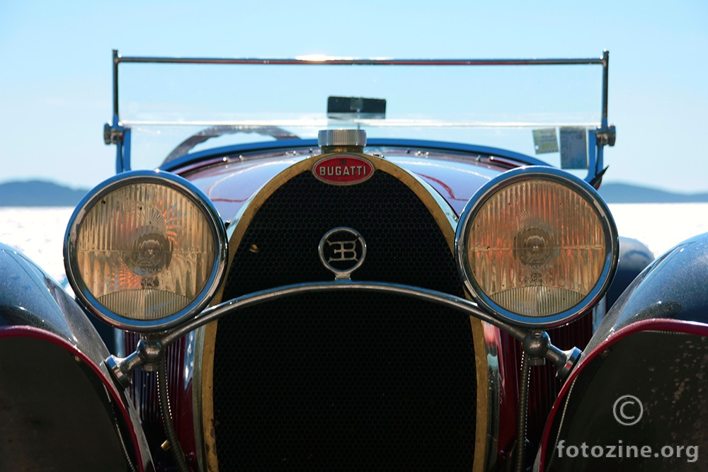Bugatti Eyes