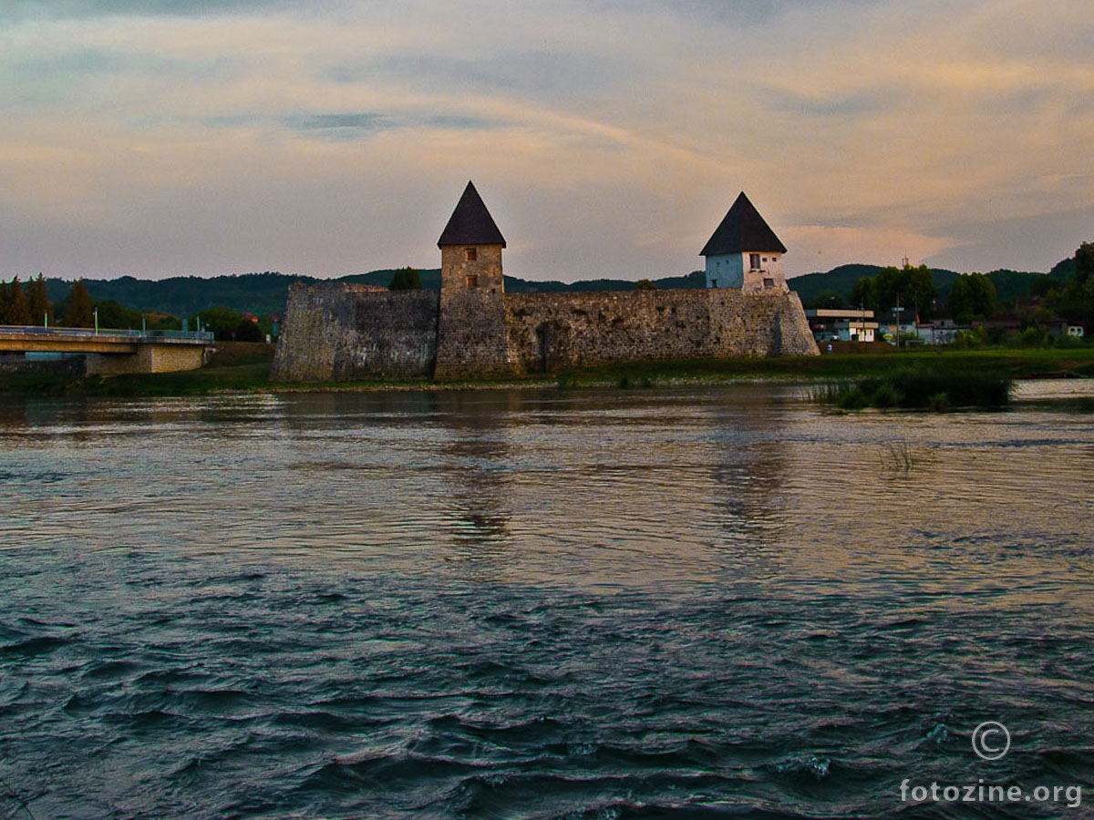 UNSAKA PREDVEČERJA II.