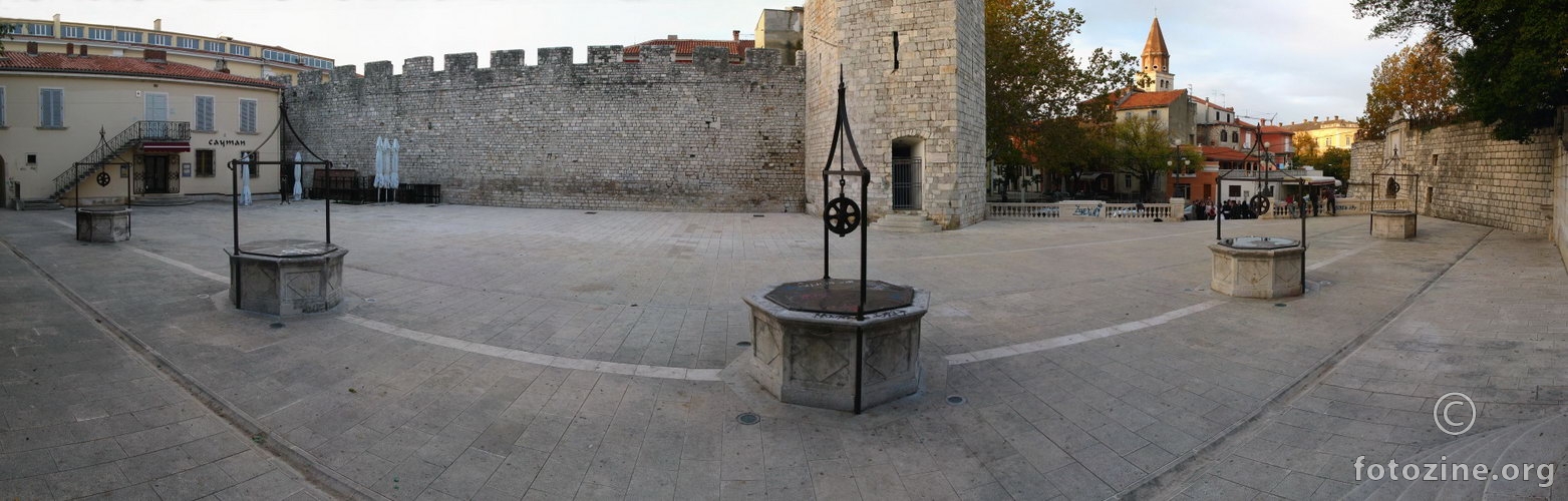 Zadar trg Pet bunara