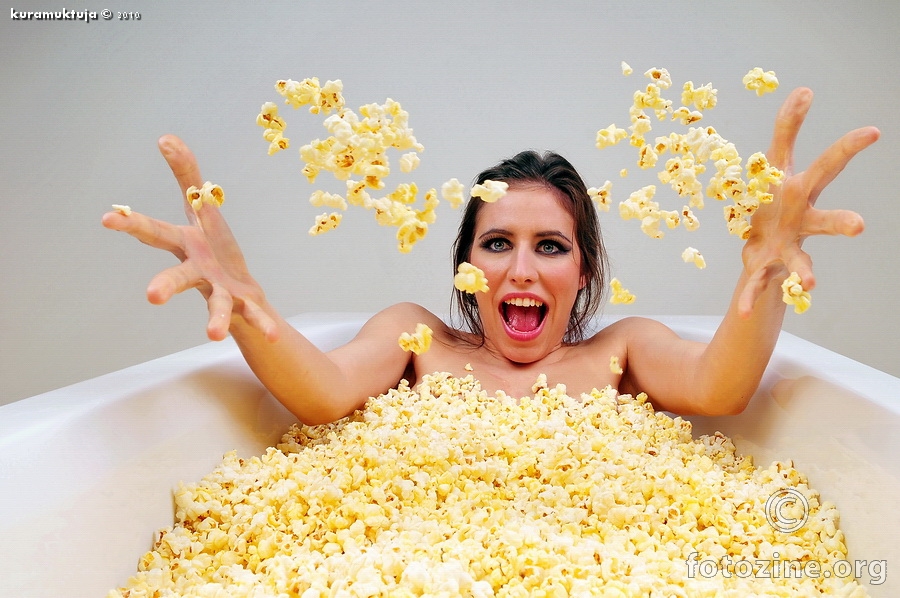 wanna pop some corn