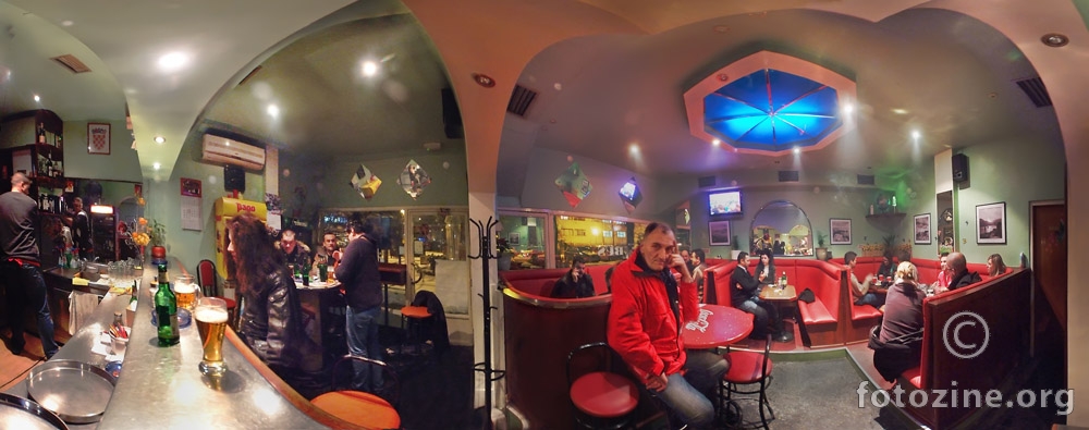 Mirko capo, u svom cafe Globus