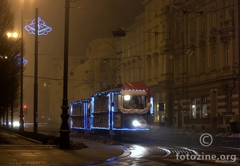 santa claus tram