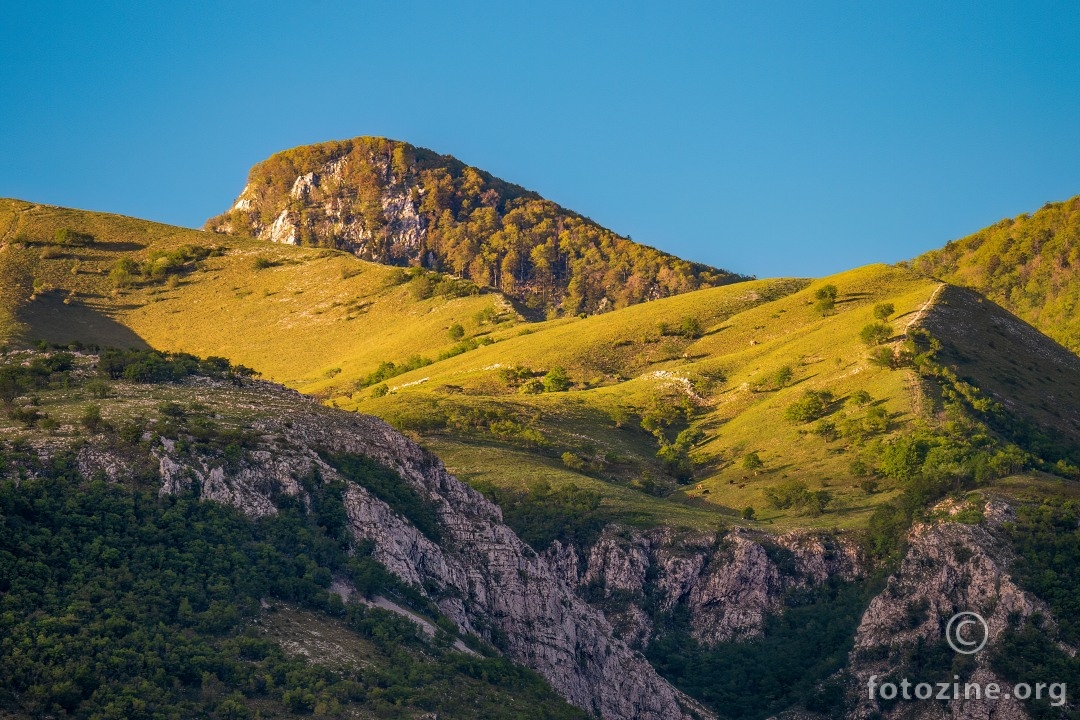 Grobničke Alpe u zlatnom satu