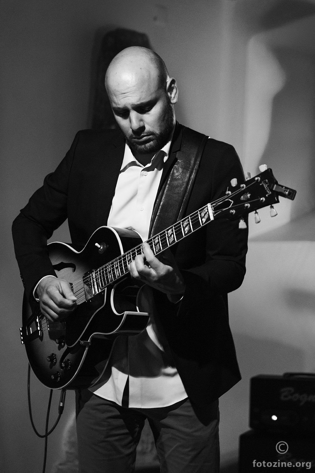 Gitarist Zvonimir Radišić