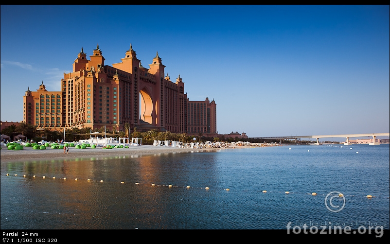 Atlantis, Nisimi beach