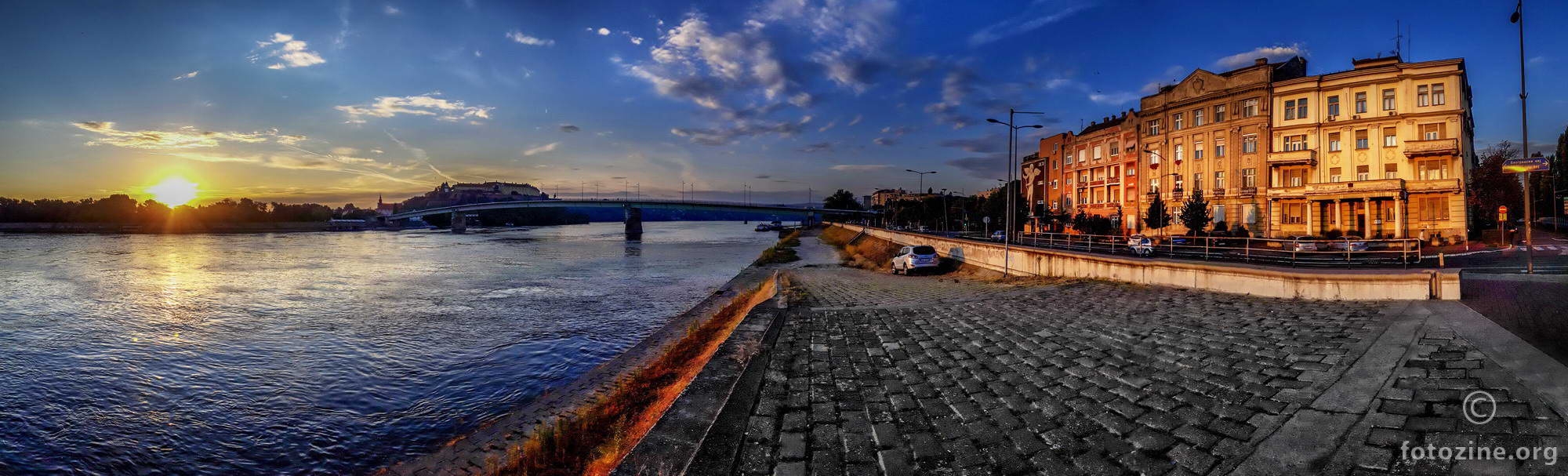 Novi Sad se budi (mob.pic.)