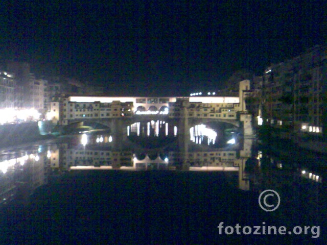 ponte vecchio nocu