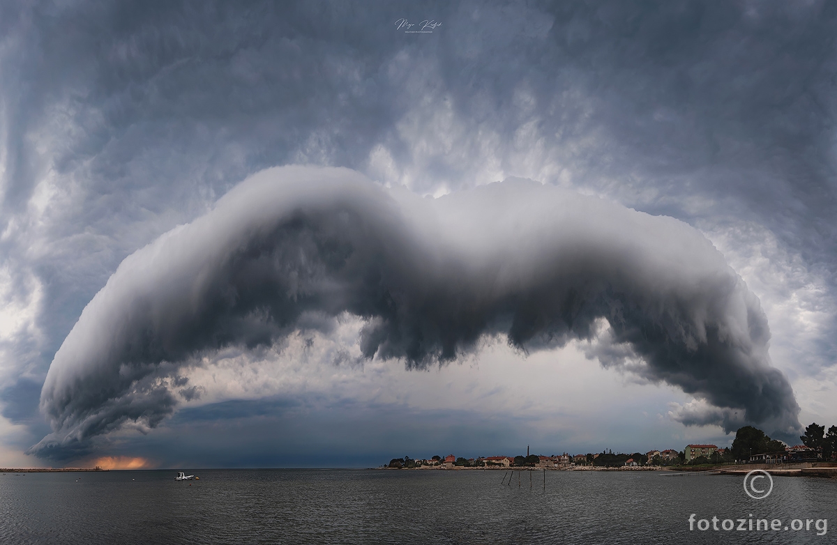 Roll cloud