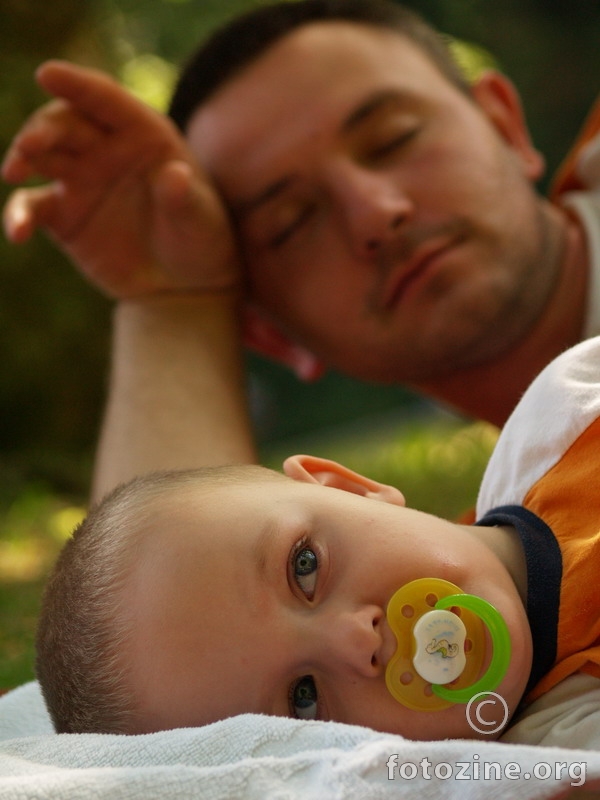 spavanje na strazi ;)