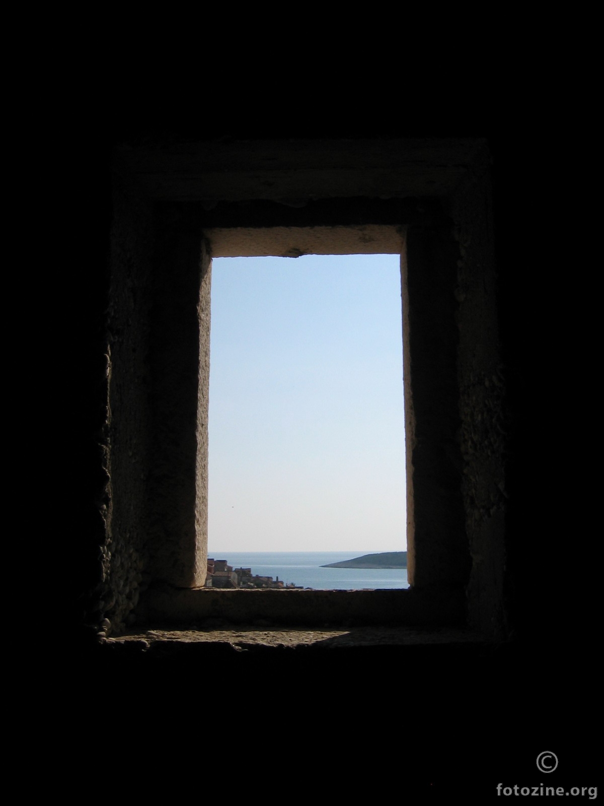 Hvar iz mraka