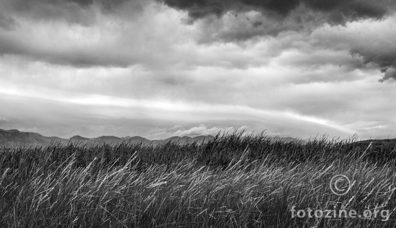 Velebit - iznad i ispod