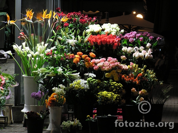 cvjetni trg, na kraju radnog vremena