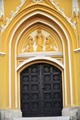 crkvena vrata …