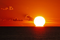 sunce s postol&hellip;